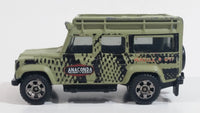 2010 Matchbox Jungle Explorers Land Rover Defender Flat Olive Green Die Cast Toy Car Vehicle