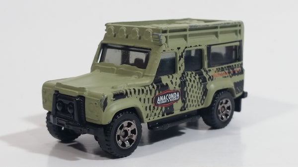 2010 Matchbox Jungle Explorers Land Rover Defender Flat Olive Green Die Cast Toy Car Vehicle
