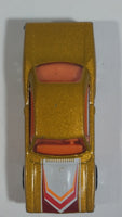 2010 Hot Wheels Nightburnerz '70 Roadrunner Metalflake Gold Die Cast Toy Muscle Car Vehicle