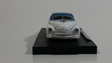2017 M2 Machines 1949 Mercury Custom White and Blue Die Cast Toy Classic Car Vehicle R42 17-20