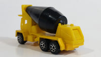 1995 Hot Wheels Oshkosh Cement Mixer Yellow & Black Die Cast Toy Truck Construction Vehicle