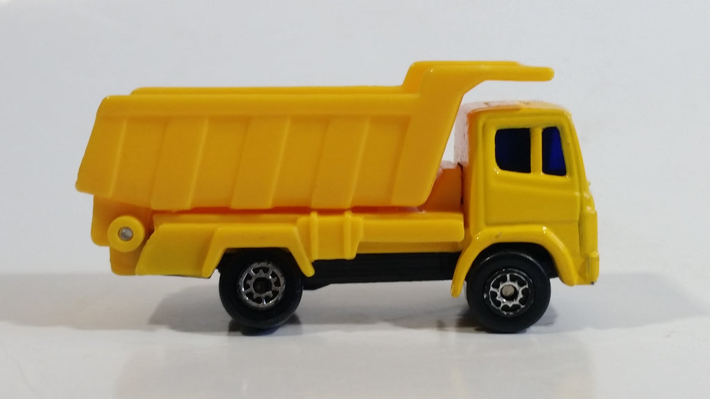 Maisto Fresh Metal Cabover Dump Truck Yellow Die Cast Toy Car Construc ...