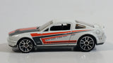 2011 Hot Wheels Night Burnerz '07 Shelby GT500 White Die Cast Toy Muscle Car Vehicle