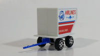Unknown Brand Airlines Dream Liner Airport Airplane Cargo Trailer Plastic Toy Car Vehicle with Pivoting Hitch