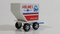 Unknown Brand Airlines Dream Liner Airport Airplane Cargo Trailer Plastic Toy Car Vehicle with Pivoting Hitch