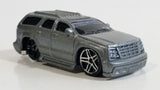 2003 Hot Wheels Cadillac Escalade Metalflake Silver Die Cast Toy Car Luxury SUV Vehicle