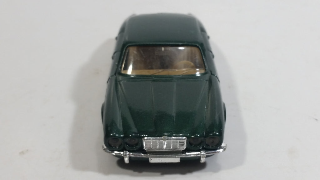 Voiture De Collection SOLIDO Chevrolet Camaro Racing 1/43 Rouge 28 - Échelle 1:43 - Modèle Hi-Fi 43