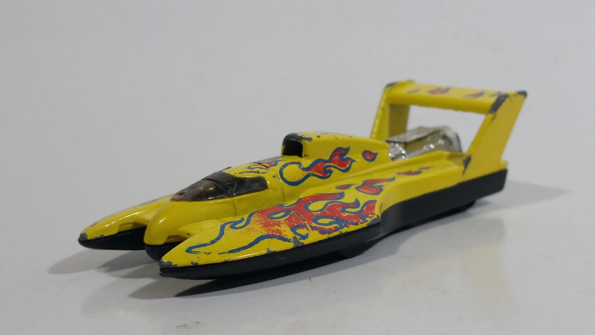 1996 Hot Wheels Flame Thrower Hydroplane Yellow Die Cast Toy Speed Boa ...