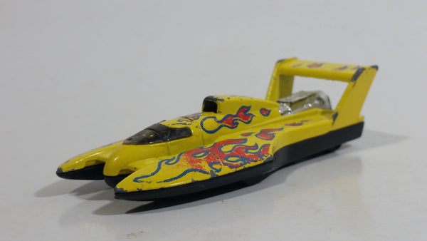 1996 Hot Wheels Flame Thrower Hydroplane Yellow Die Cast Toy Speed Boat Vehicle
