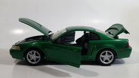 Maisto 1999 Ford Mustang GT 1/18 Scale Green Die Cast Toy Car Vehicle with Opening Doors, Hood, and Trunk