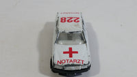 Unknown Brand Notarzt 228 Medic Red Cross Sedan White Die Cast Toy Car Vehicle