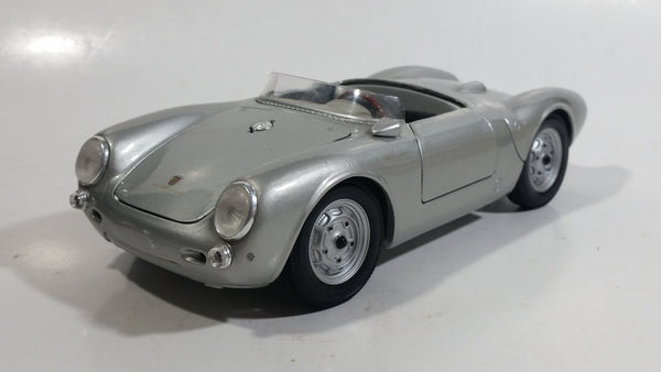Maisto 1955 Porsche 550 A Spyder Convertible Silver Grey 1/18 Scale Die Cast Toy Car Luxury Vehicle with Opening Doors, Hood, and Trunk