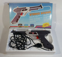 Vintage Nintendo Copy Cat Video Laser Gun "Duck Hunt" Stereo Sound Game Gaming System Console Collectible with Box