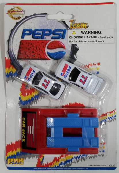 1990s Golden Wheel Special Edition Pepsi Team Racer #77 Die Cast Toy Car Vehicles and Car Jack Ramp Soda Pop Collectible New in Package