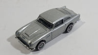2010 Hot Wheels Aston Martin 1963 DB5 Silver Die Cast Toy Car Vehicle