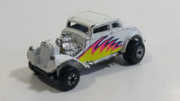 1993 Matchbox 33 Willys Street Rod White Die Cast Toy Car Vehicle