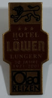 Hotel Lowen Lungern Switzerland 30 Jahre 1971-2001 Olad Reizen Enamel Metal Lapel Pin Souvenir Travel Collectible