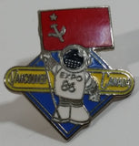 1986 Vancouver Exposition Expo 86 Ernie The Astronaut with USSR Soviet Union Flag Metal Lapel Pin