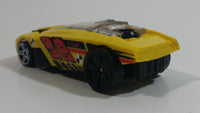 2016 Hot Wheels Stunt Circuit Rogue Hog Yellow Toy Car Vehicle