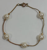 Pearl and Gold Tone Chain 7 1/2" Long Bracelet