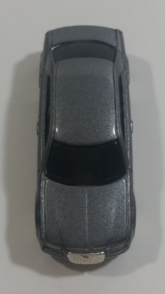 Maisto Chrysler 300C Hemi Dark Grey Silver Die Cast Toy Car Vehicle ...