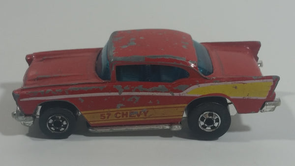 Hot Wheels Chevy 57 voiture miniature vintage Mattel - Jeux & Jouets Hot Wheels Chevy 57 voiture miniature vintage Mattel - Jeux & Jouets