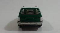 Siku No. 1076 VW Passat Variant GT Polizei Police Cop White and Green 1/55 Scale Die Cast Toy Car Rescue Emergency Vehicle with Opening Hatch Door