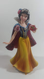 Disney Enesco Showcase Coutre de Force Snow White Holding an Apple 8" Tall Heavy Resin Figurine