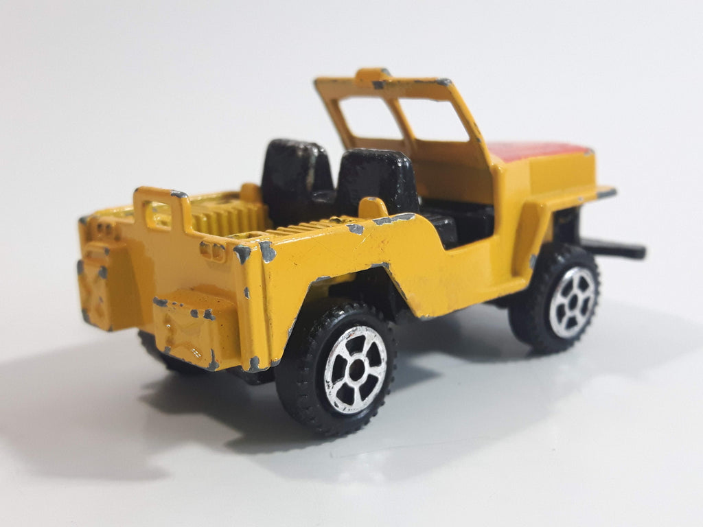 Summer Marz Karz S-8634 Jeep 4x4 Yellow Die Cast Toy Car Vehicle 