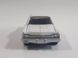 Greenlight Hot Pursuit 1974 Dodge Monaco Chicago Police 202 White Roof Die Cast Toy Car Vehicle with Opening Hood
