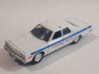 Greenlight Hot Pursuit 1974 Dodge Monaco Chicago Police 202 White Roof Die Cast Toy Car Vehicle with Opening Hood