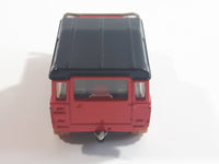 2007 Matchbox Pirate Island Land Rover 90 Red and Black Die Cast Toy Car Vehicle