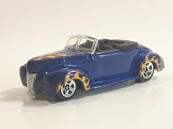Hot Wheels ’40 Ford – 2008 All Stars #069 – 1:64 Maßstab, Dunkelblau Mit Flammen Hot Wheels ’40 Ford – 2008 All Stars #069 – 1:64 Maßstab, Dunkelblau Mit Flammen