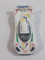 2000 Hot Wheels Porsche 911 GT1-98 White Die Cast Toy Race Car Vehicle