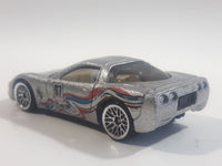 2001 Hot Wheels '97 Corvette Silver Die Cast Toy Car Vehicle