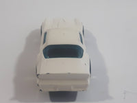 1996 Hot Wheels Chevrolet Camaro Z28 White Die Cast Toy Muscle Car Vehicle