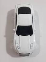 Maisto 2015 Ford Mustang GT White Die Cast Toy Car Vehicle