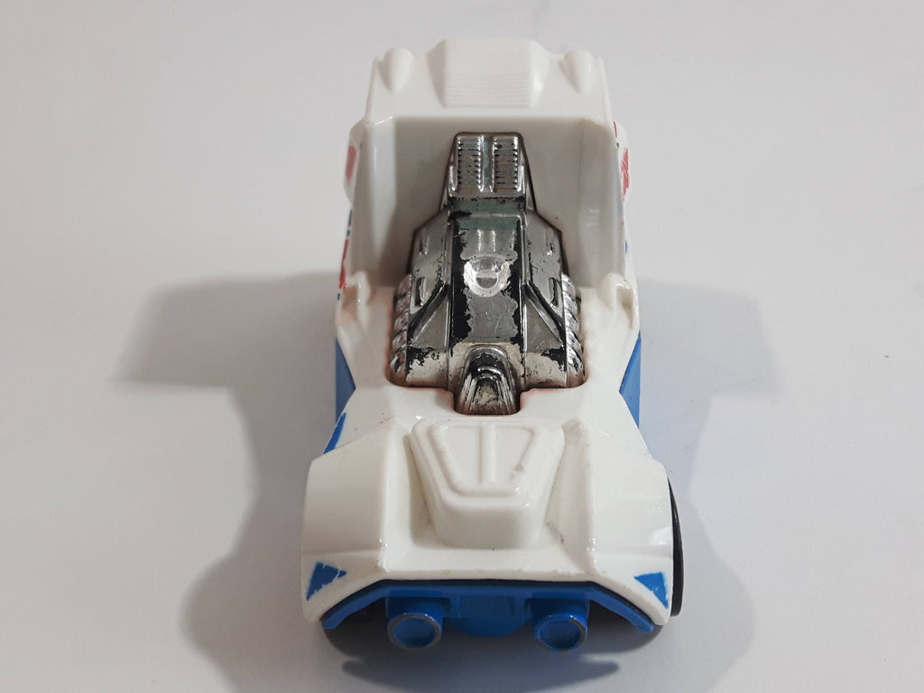 2013 Hot Wheels HW Racing Rennen Rig White Blue Die Cast Toy Car Vehic ...