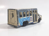 2000 Matchbox On Tour Chevy Transport Bus Transport Cream White 1/80 Scale Die Cast Toy Car Vehicle