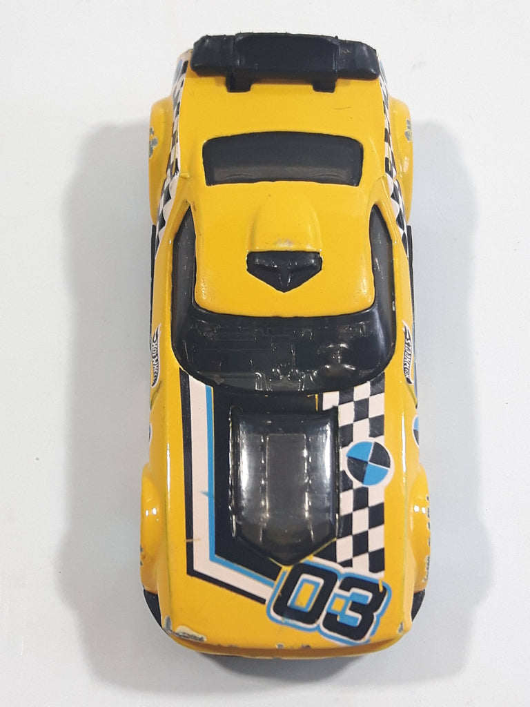 2012 Hot Wheels Thrill Racers City Stunt Fast Fish Yellow Die Cast Toy ...