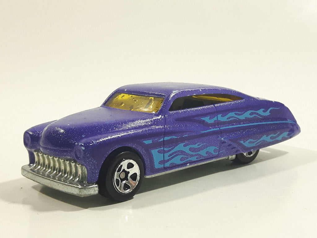 2014 Hot Wheels Color Shifters Purple Passion Purple Blue Die Cast Toy