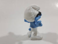2013 Peyo Smurf "Smooth" #10 McDonalds Happy Meal Collectible Toy Figurine - China
