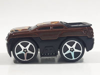 2005 Hot Wheels Heat Fleet II Chevy Avalanche (Blings) Brown Die Cast Toy Car Vehicle