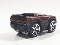 2005 Hot Wheels Heat Fleet II Chevy Avalanche (Blings) Brown Die Cast Toy Car Vehicle