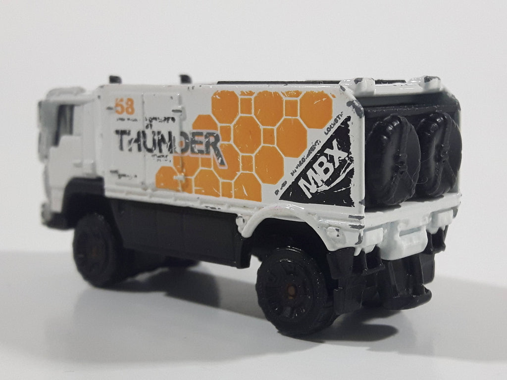 MATCHBOX DESERT THUNDER V16 LKW in orange lose Druckgussfahrzeug EUR 1 MATCHBOX DESERT THUNDER V16 LKW in orange lose Druckgussfahrzeug EUR 1