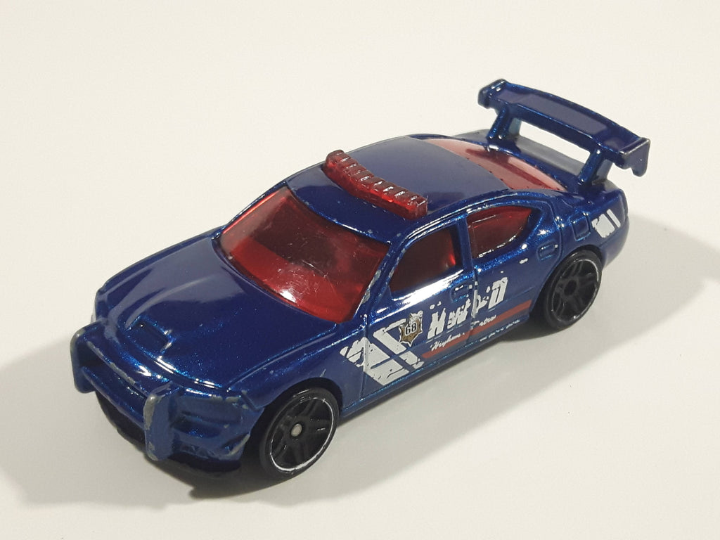 2016 Hot Wheels Police Pursuit 2009 Dodge Charger Drift Car Blue Die C ...