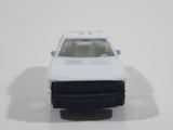 Delta Airlines #17 White Die Cast Toy Car Vehicle