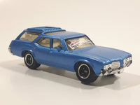 2011 Matchbox Heritage Classics 1971 Oldsmobile Vista Cruiser Metalflake Slate Blue 1:68 Scale Die Cast Toy Car Vehicle