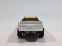 1983 Hot Wheels Vetty Funny Corvette Funny Car White Die Cast Toy Drag Racing Car Vehicle with Lifting Body