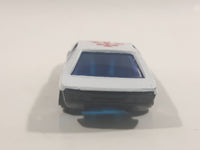 Unknown Brand 930F White Die Cast Toy Car Vehicle